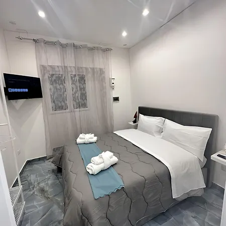 Jemms Holidays Nápoly